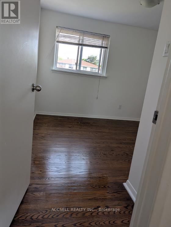40 FLAMINGO CRESCENT - 4