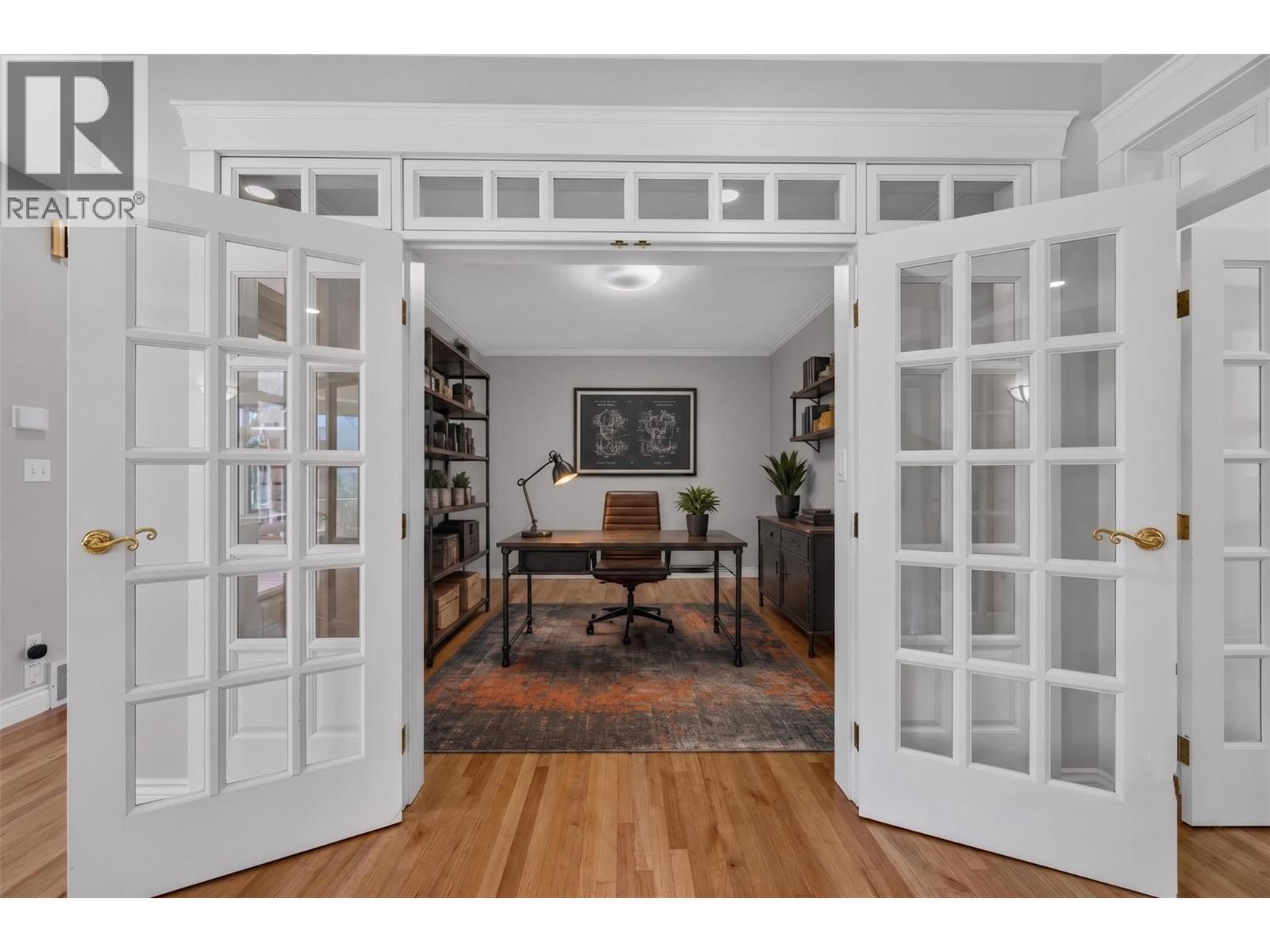 4940 16 Street NE - 31