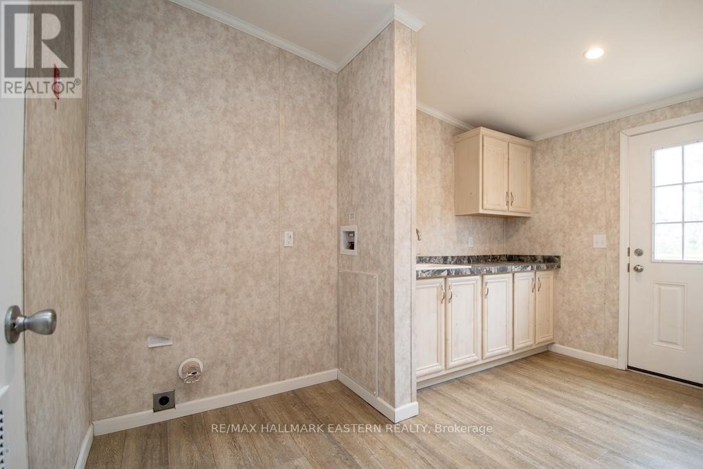 1862 LAKEHURST ROAD - 18