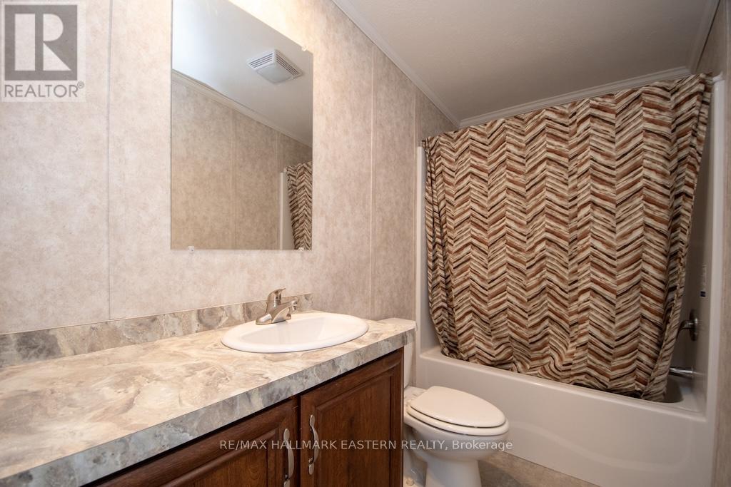 1862 LAKEHURST ROAD - 20