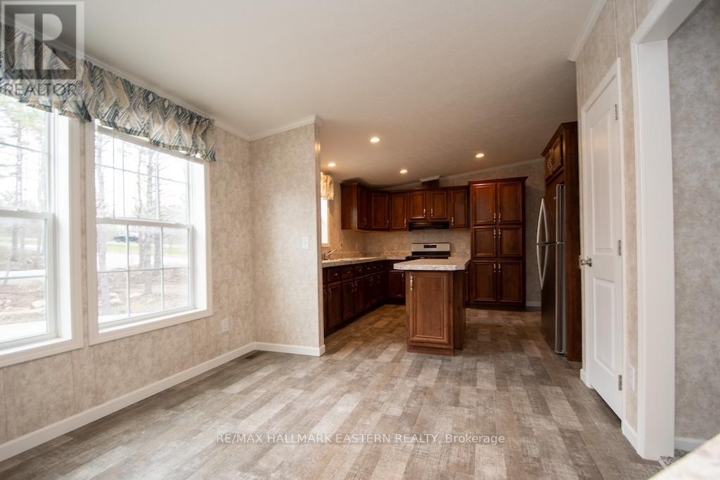1864 LAKEHURST ROAD - 15