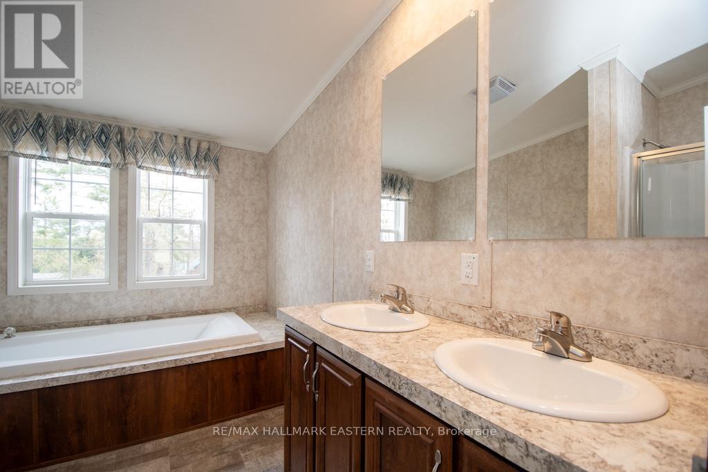 1864 LAKEHURST ROAD - 40