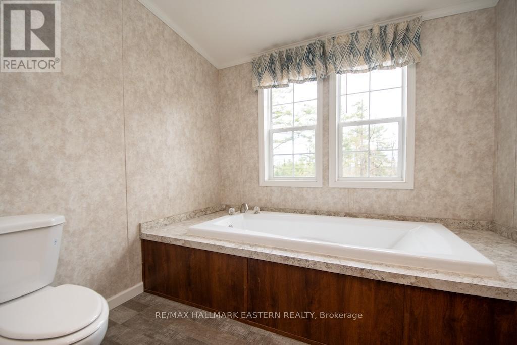 1864 LAKEHURST ROAD - 41