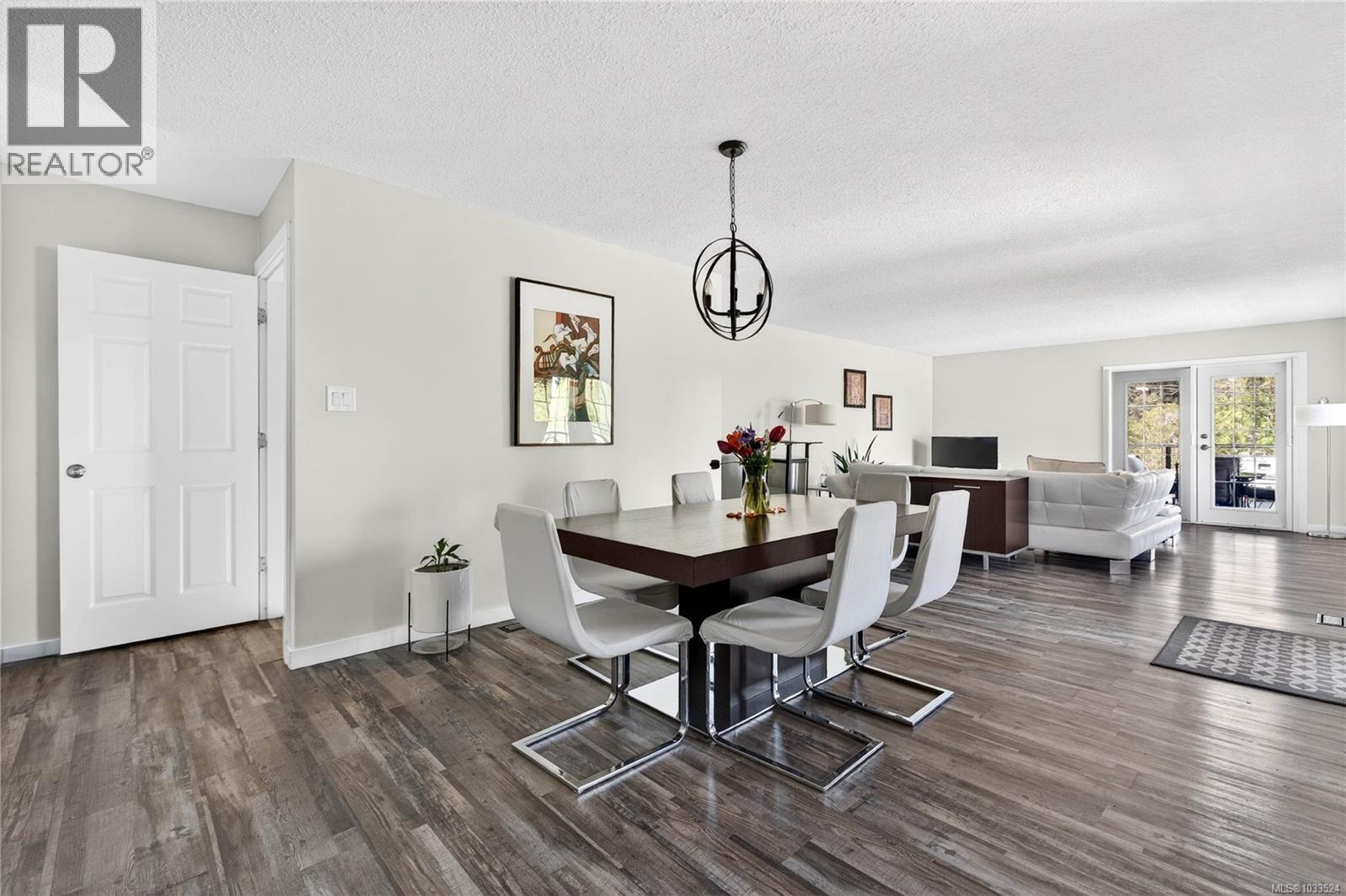 215 Maliview Dr - 8
