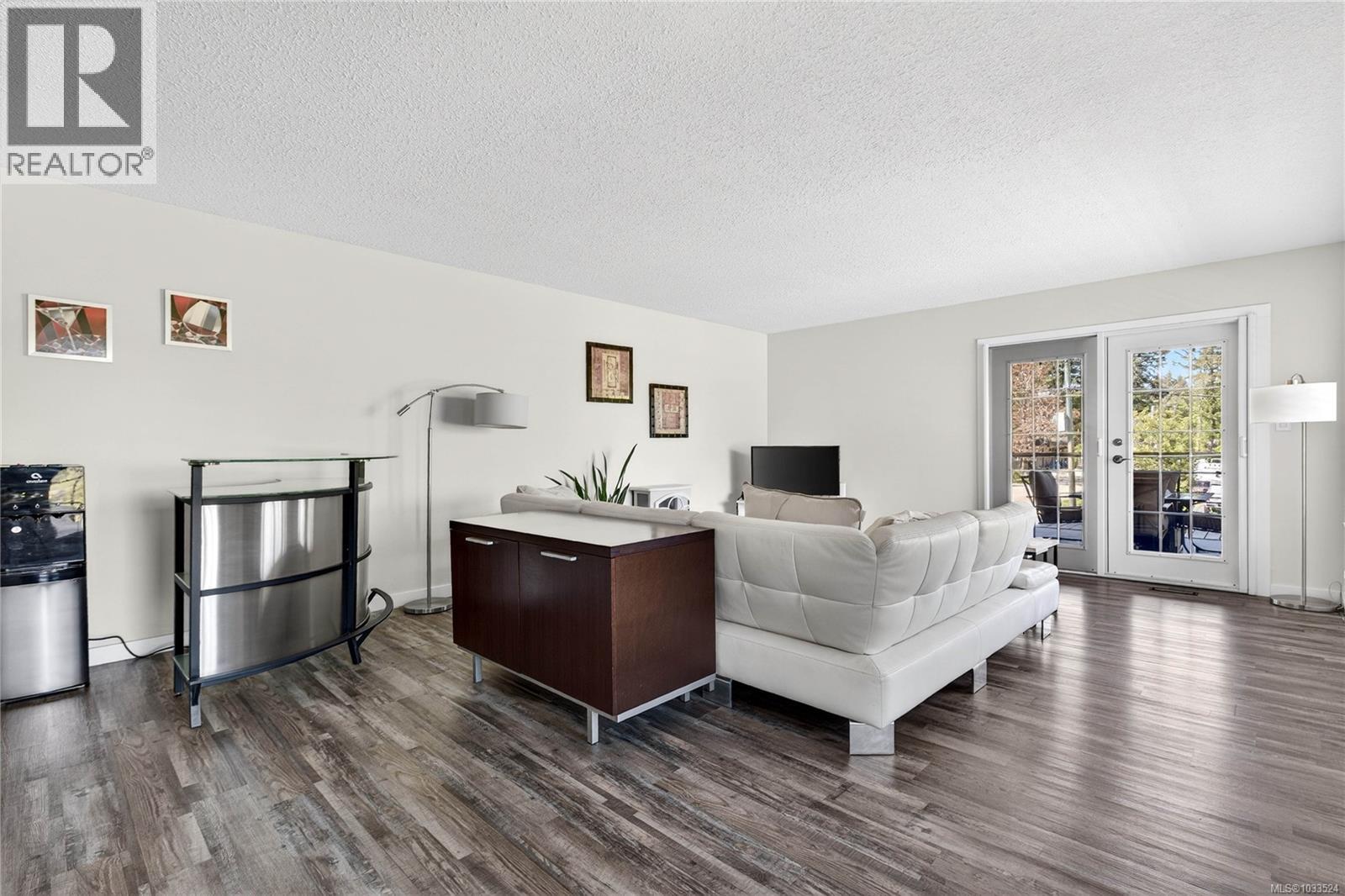 215 Maliview Dr - 6
