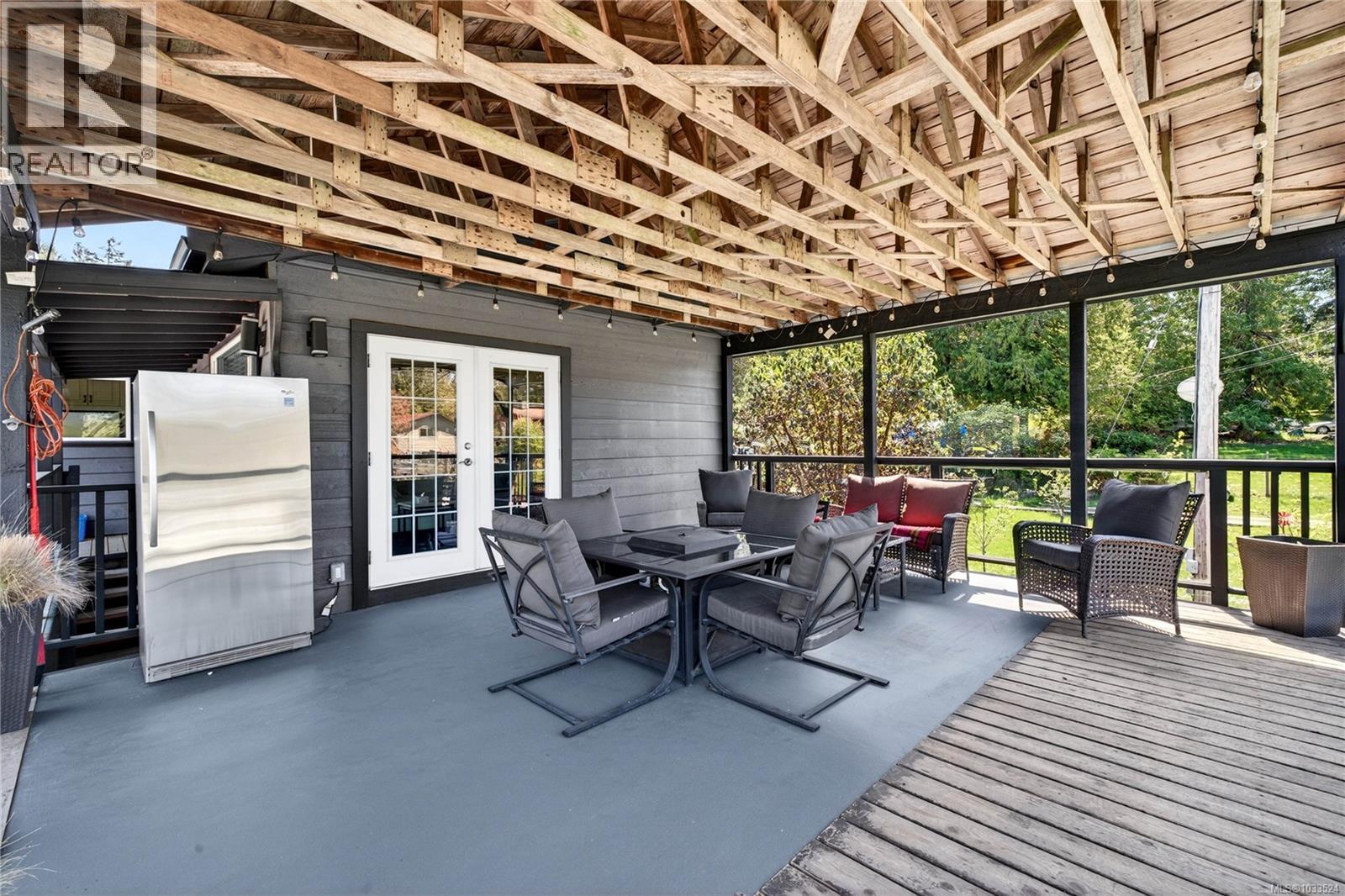 215 Maliview Dr - 26