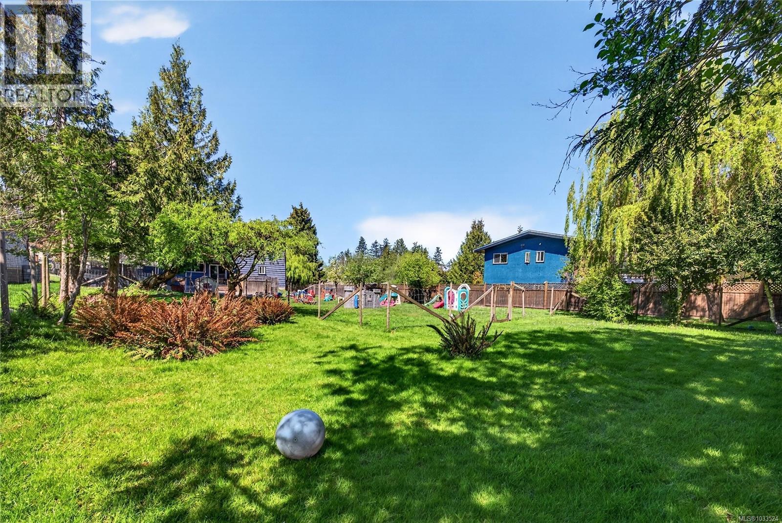 215 Maliview Dr - 37