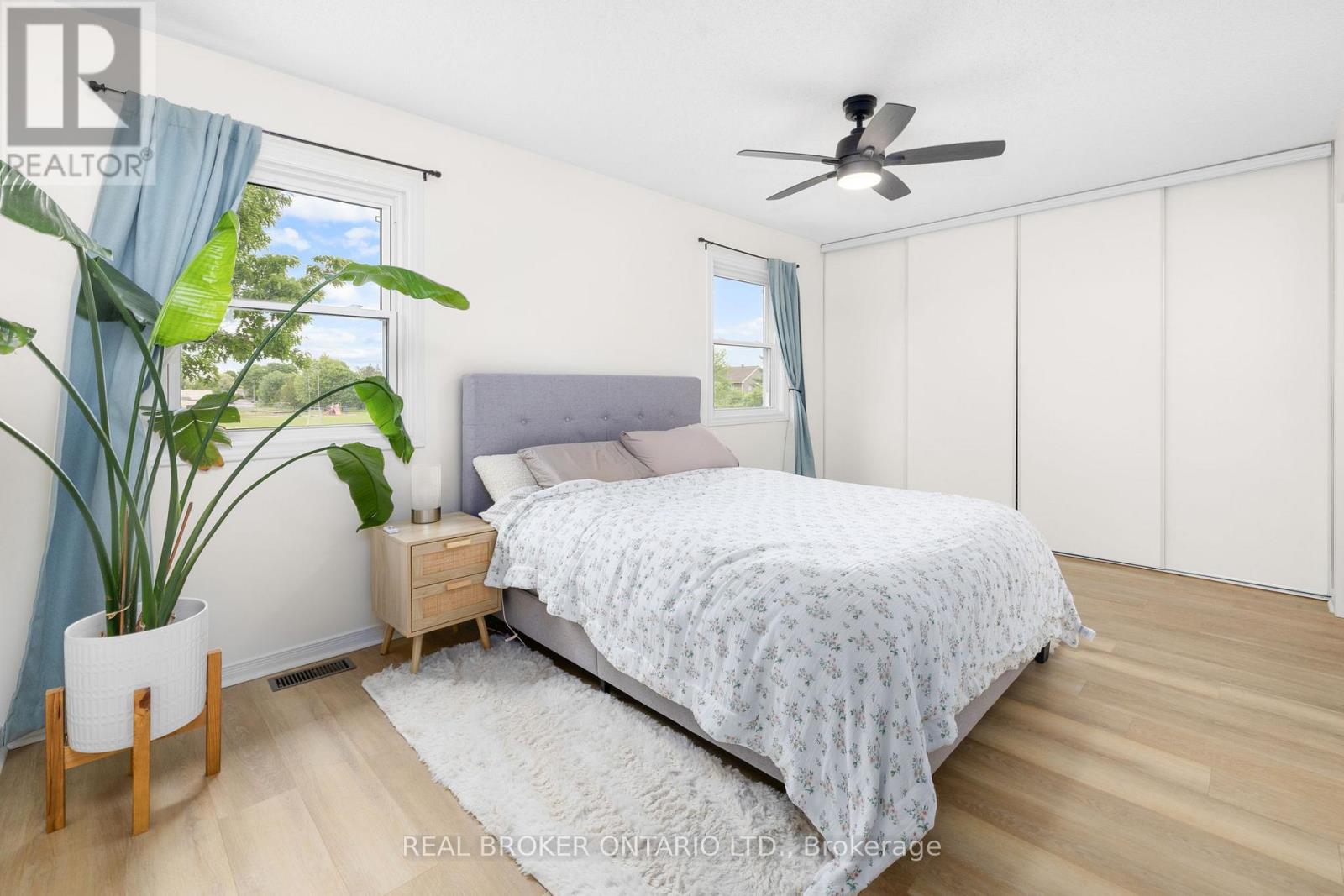 223 JAMIESON STREET - Image 22