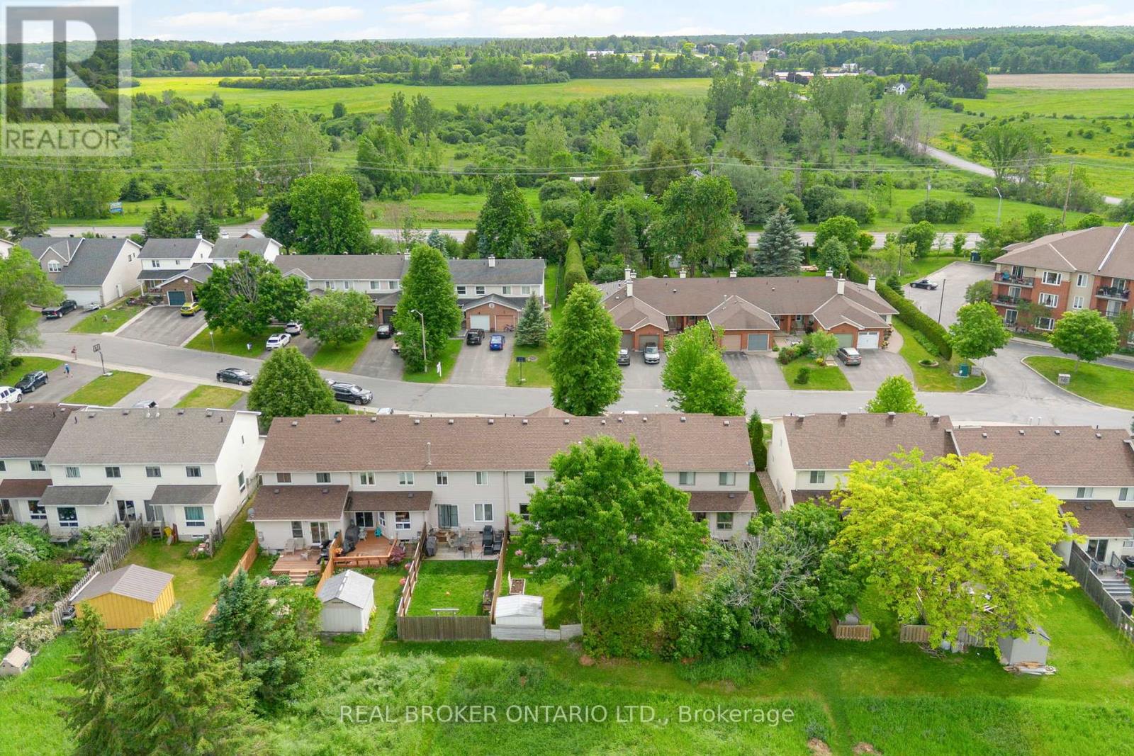 223 JAMIESON STREET - Image 36