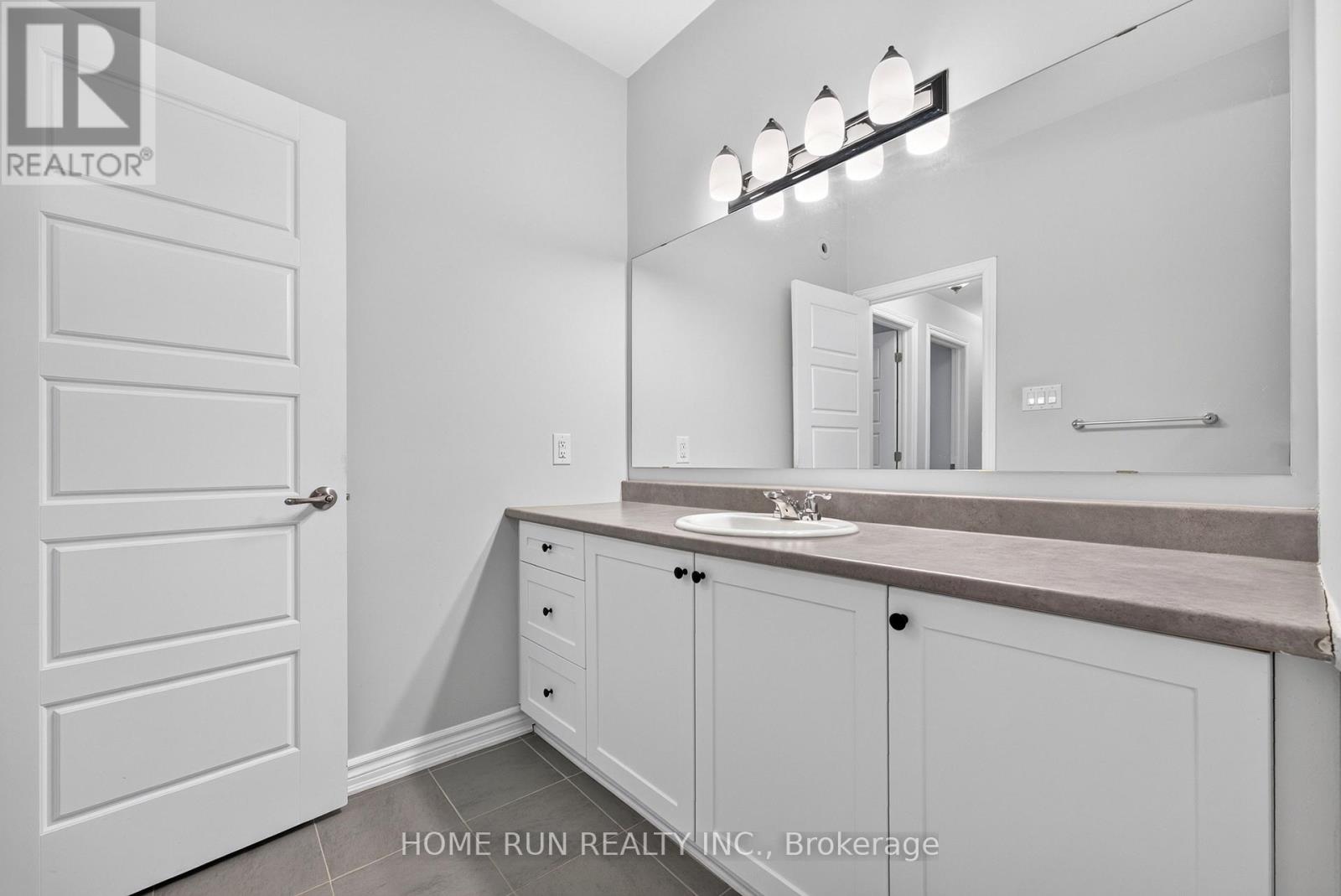 #219 844 MIKINAK ROAD - 22