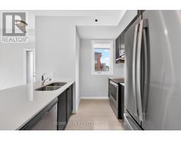 219 - 844 Mikinak Road, Ottawa, ON K1K4Z4 Photo 11