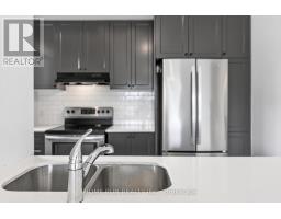 219 - 844 Mikinak Road, Ottawa, ON K1K4Z4 Photo 13