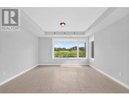 219 - 844 Mikinak Road, Ottawa, ON K1K4Z4 Photo 8
