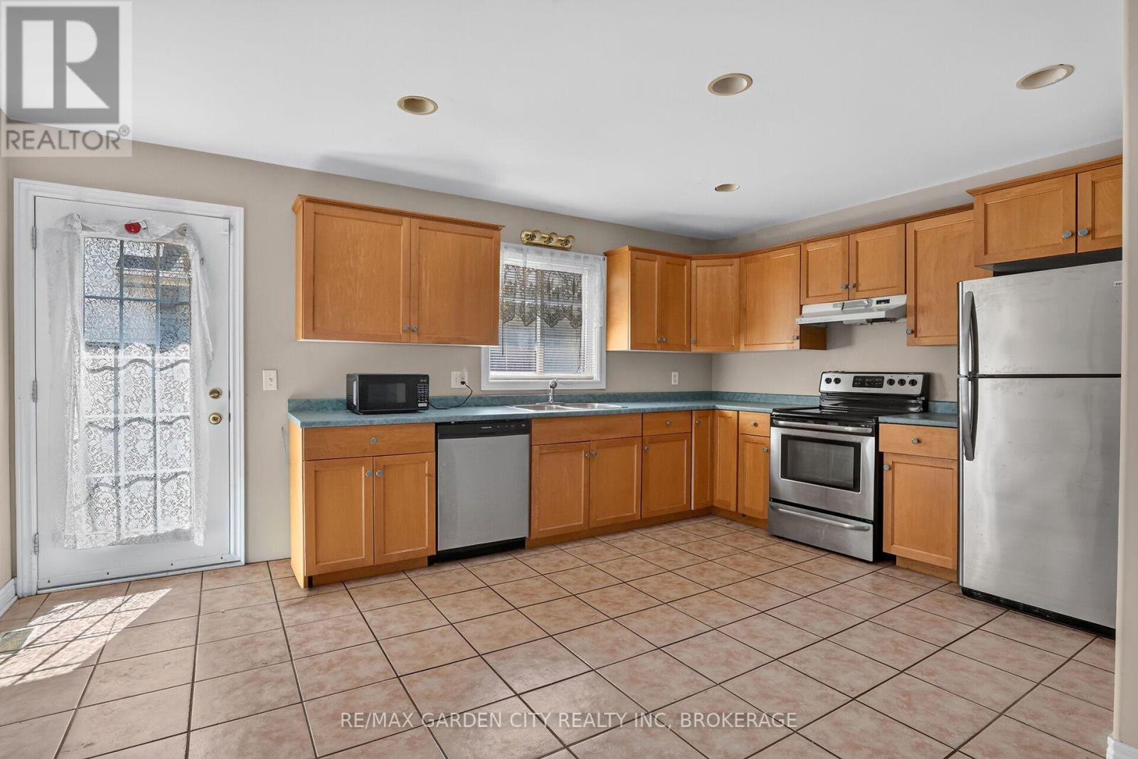 8063 CITATION ROAD - 5