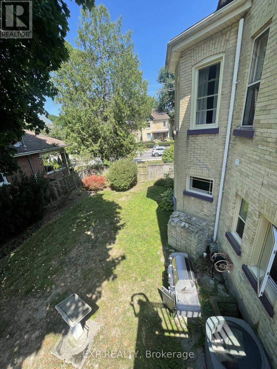 307 RIDOUT STREET S - 46