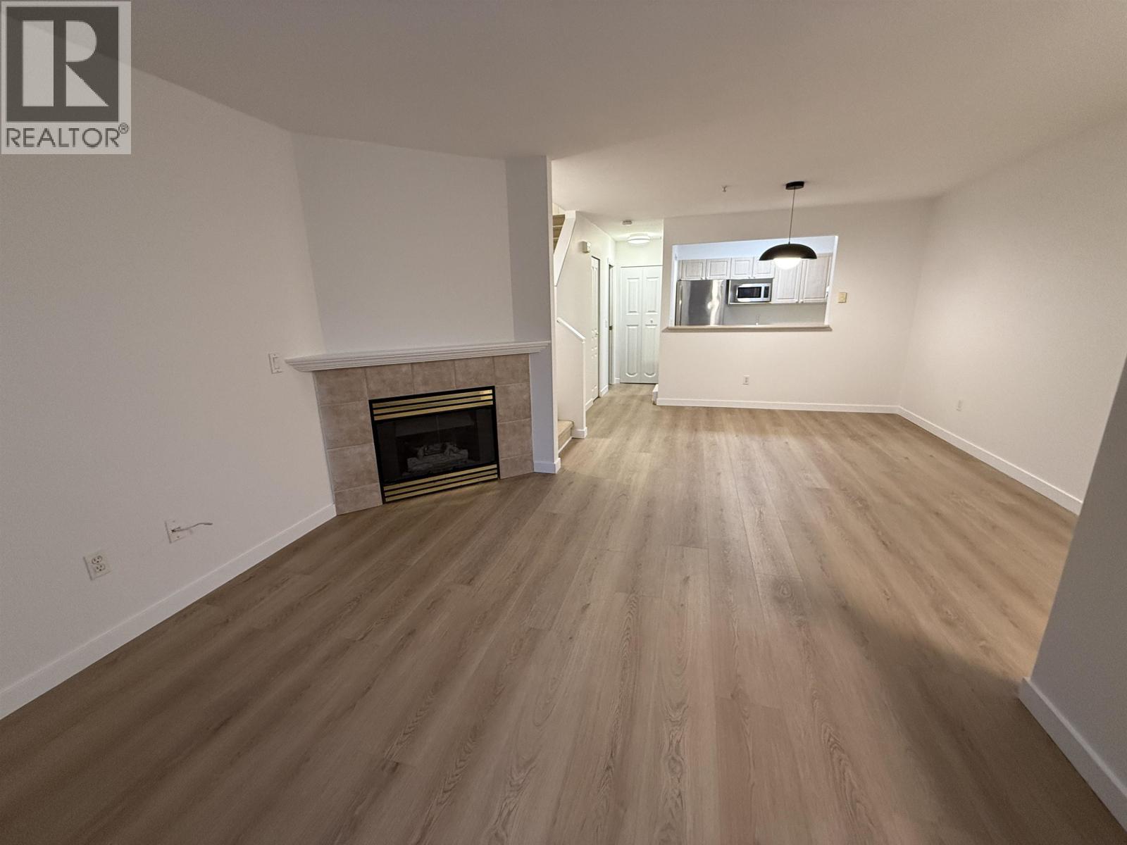 3 Bed, 3 Bath House for Rent in Vancouver – 57 3436 TERRA VITA PLACE, Vancouver – MLS# R3149919 - Image 3
