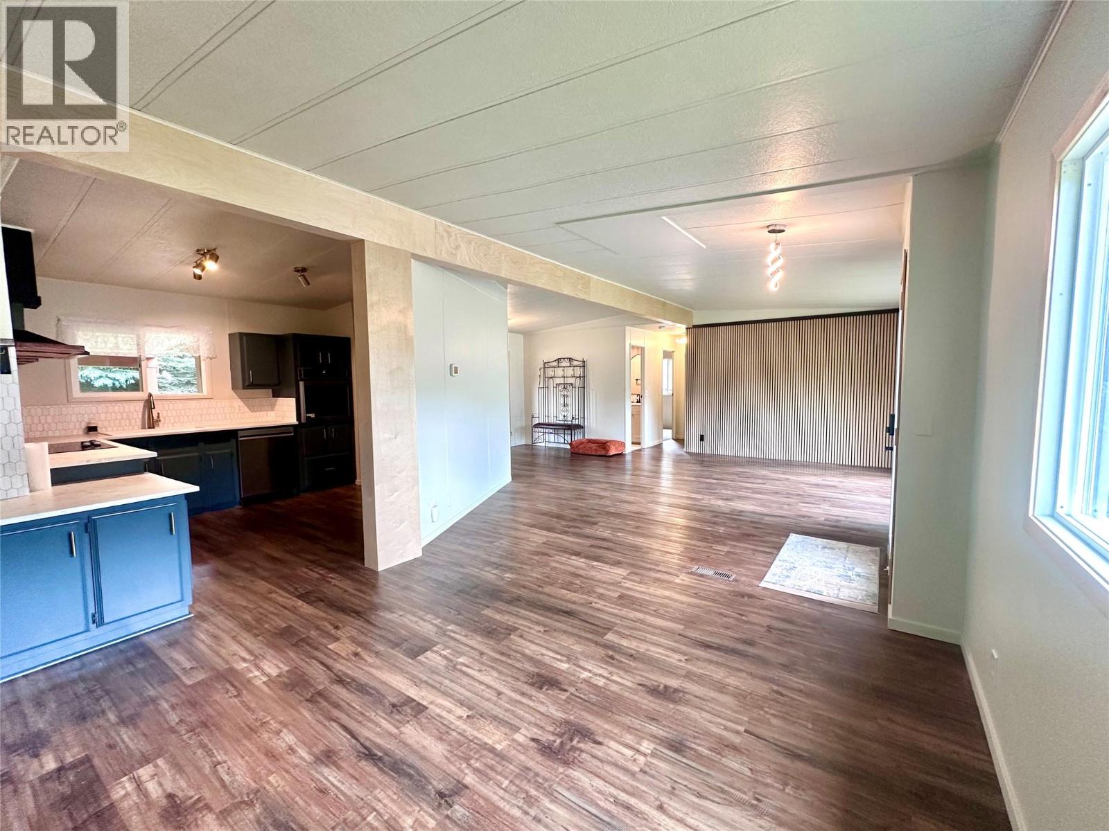 901 Eighth Street - Image 3