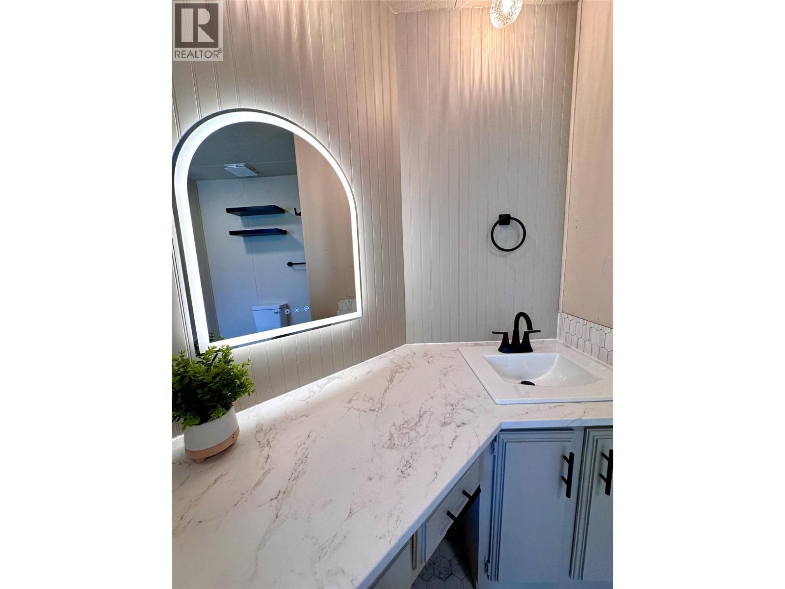 901 Eighth Street - Image 13