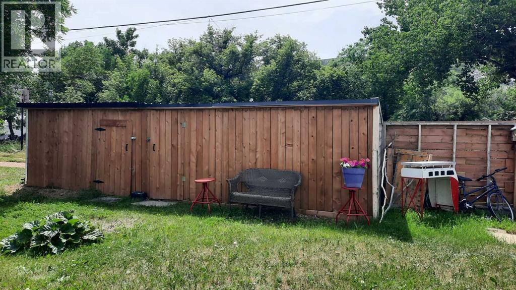 261 1 Avenue - 22