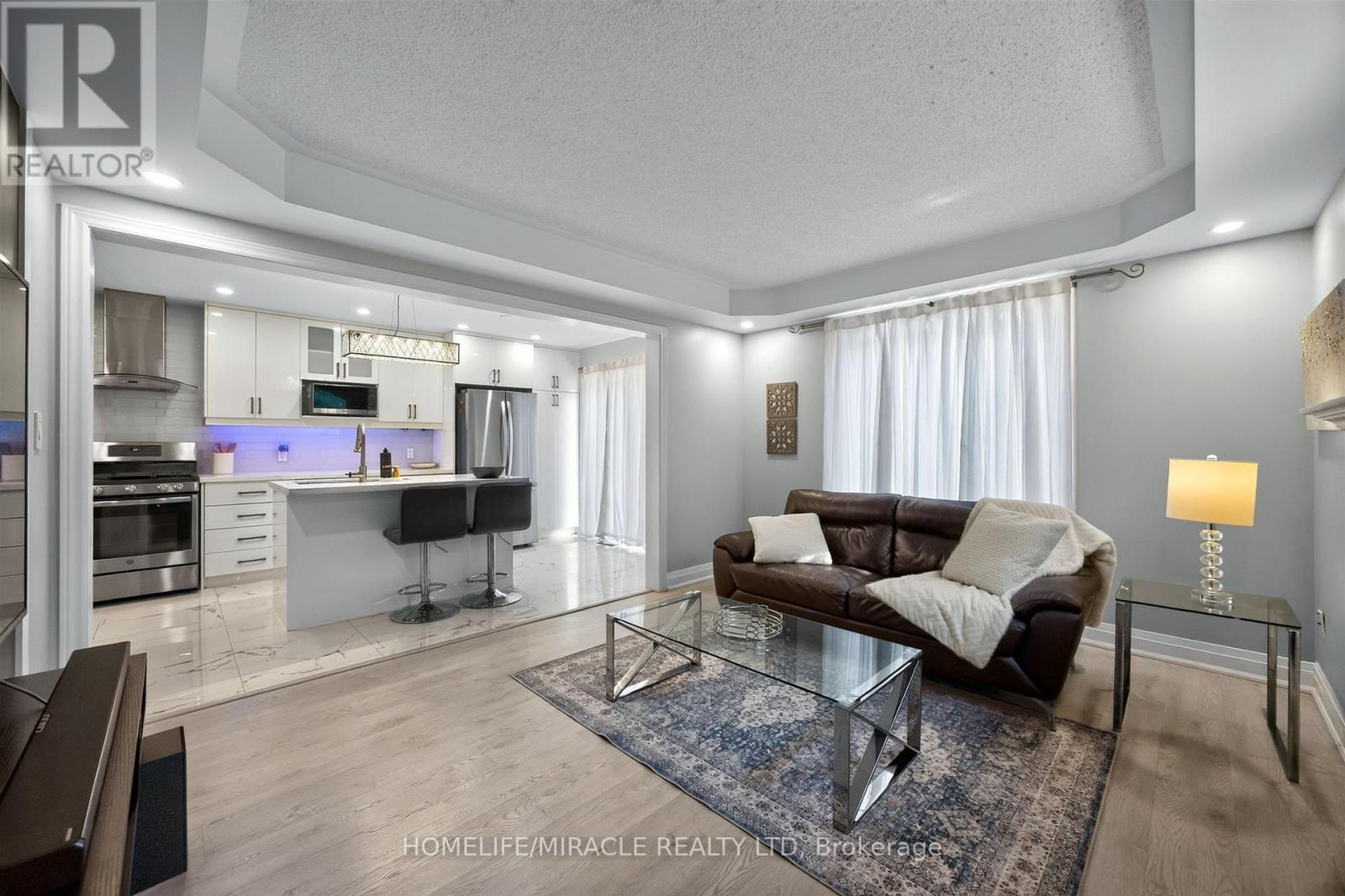 93 SCEPTER PLACE - 19