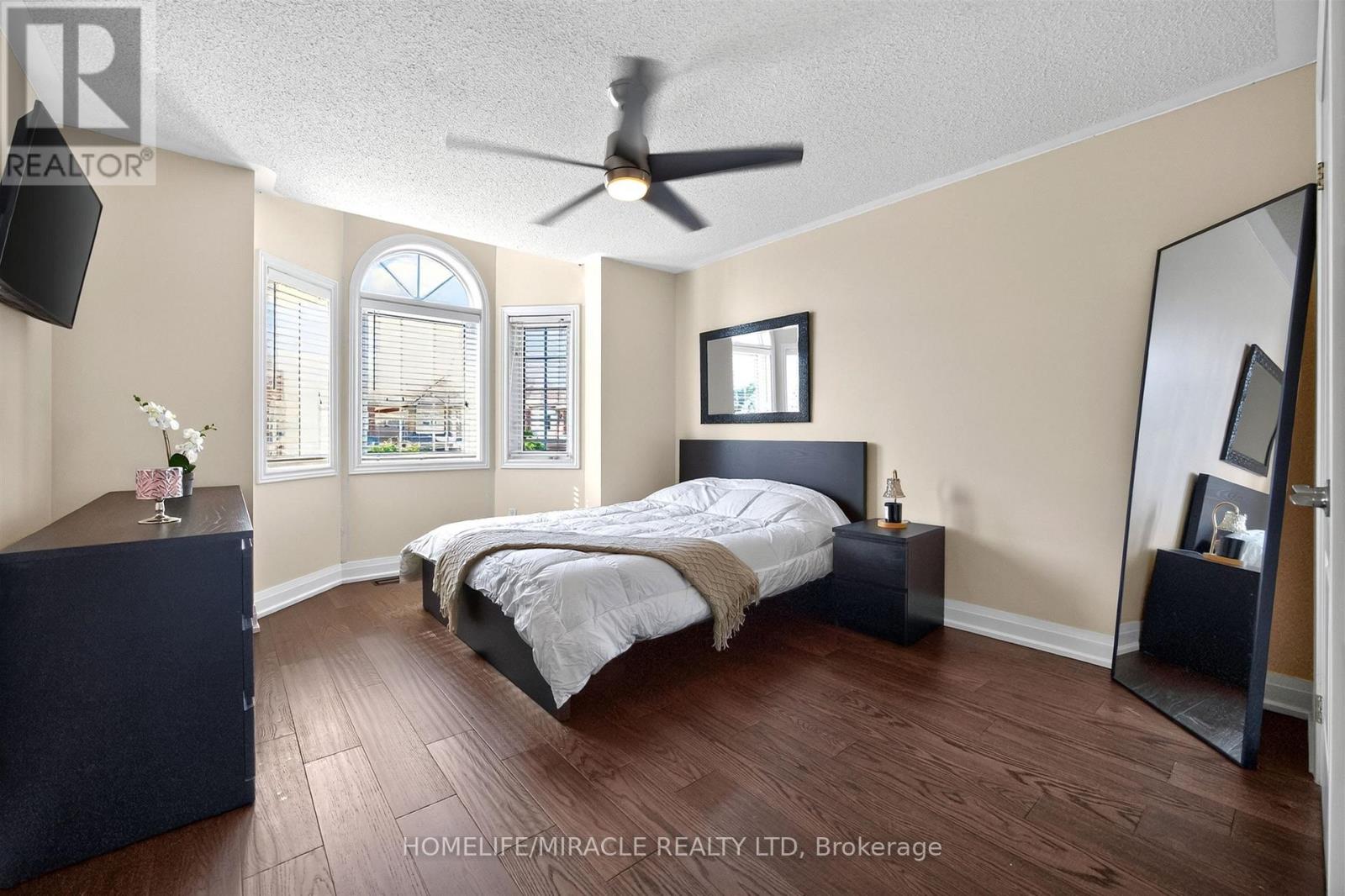 93 SCEPTER PLACE - 29