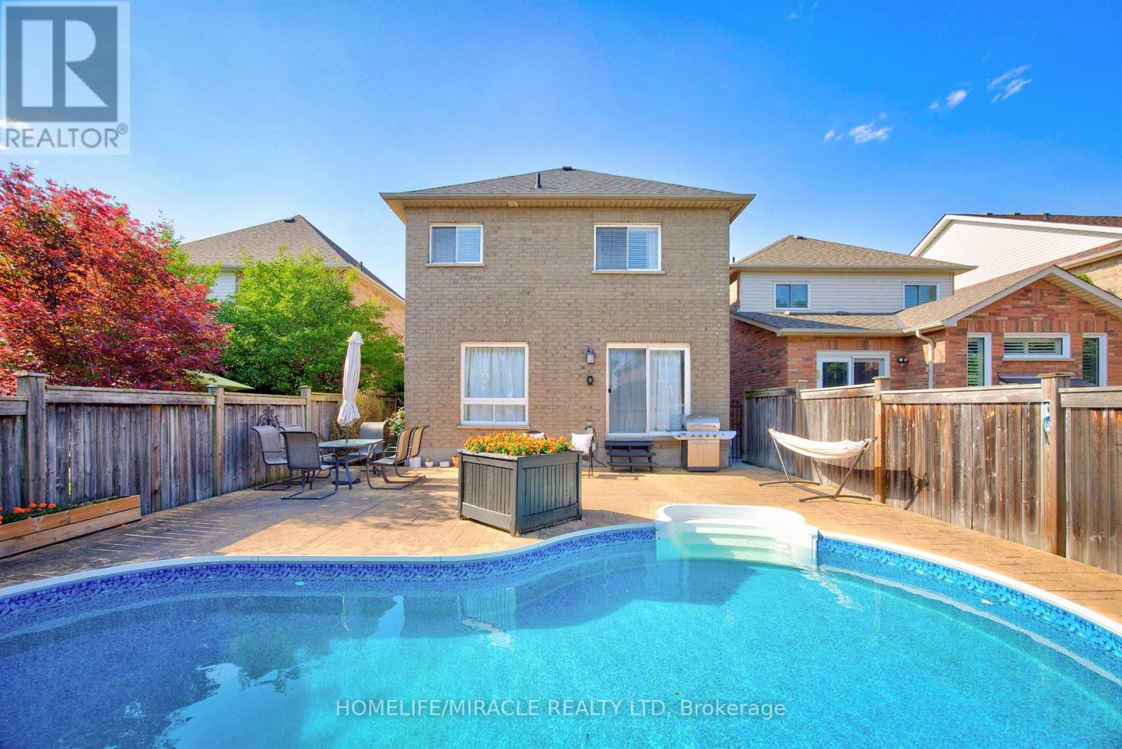 93 SCEPTER PLACE - 44