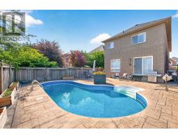 93 Scepter Place, Whitby, ON L1R3A8 Photo 42