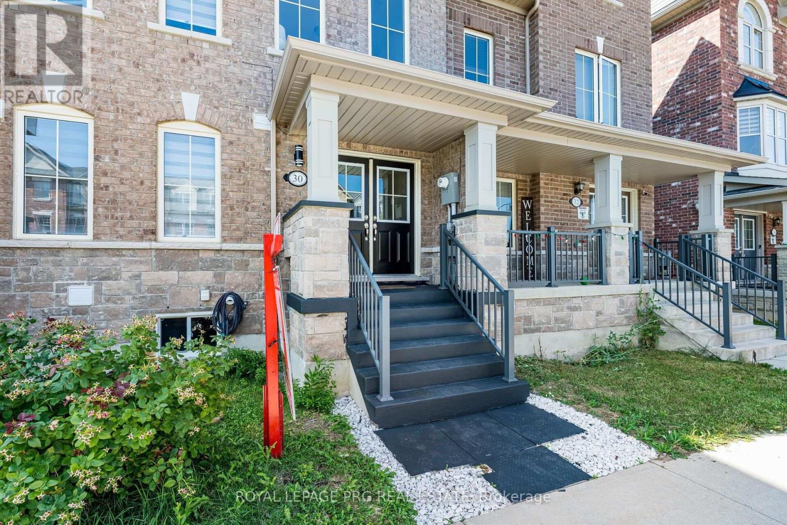 30 REMEMBRANCE ROAD - 6