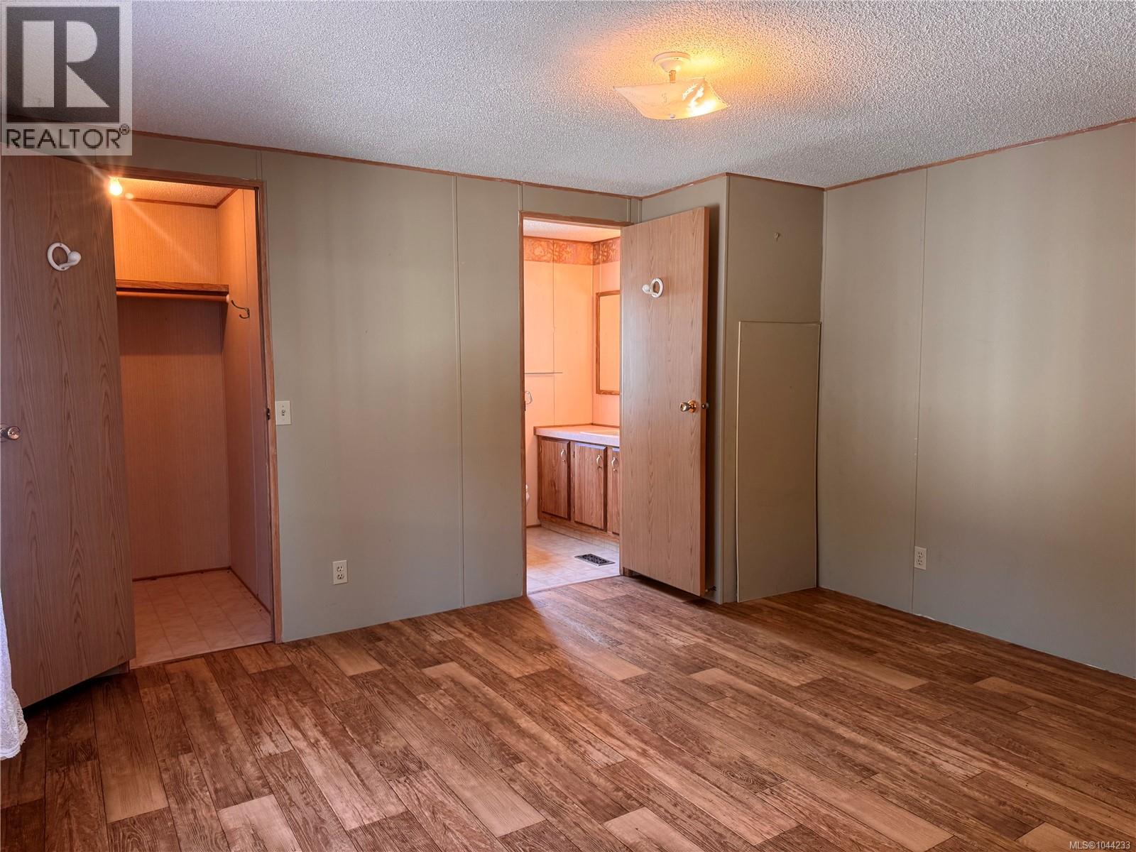 #30 5854 Turner Rd - 16