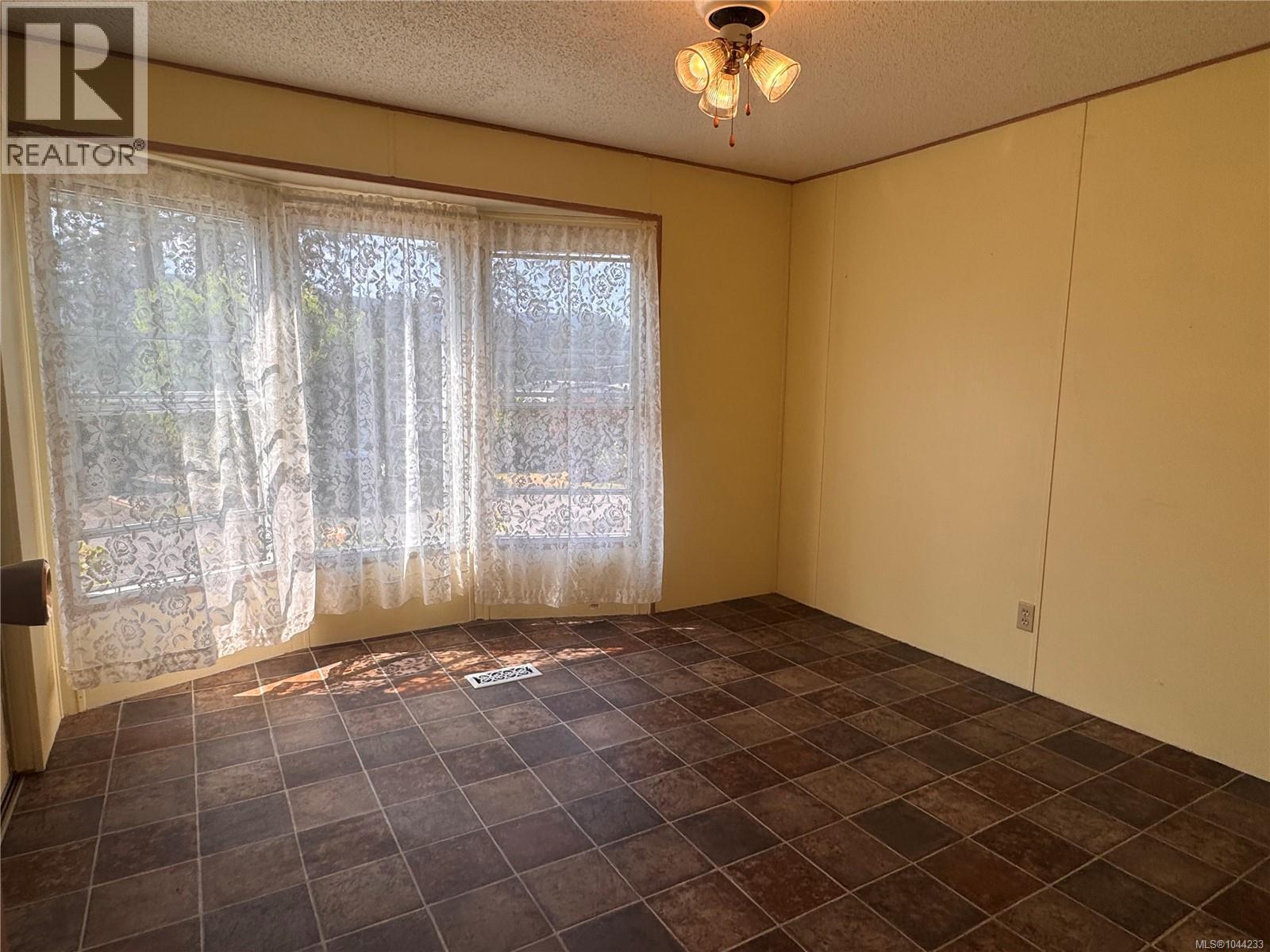#30 5854 Turner Rd - 19