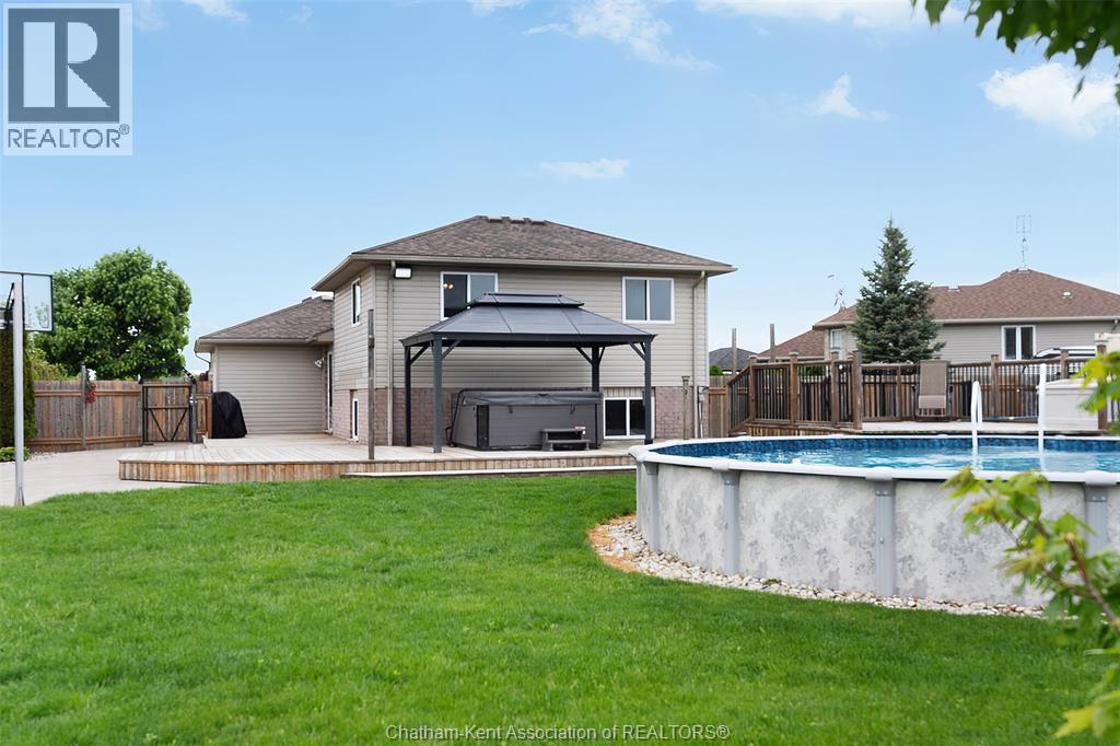 67 Azar AVENUE - 12