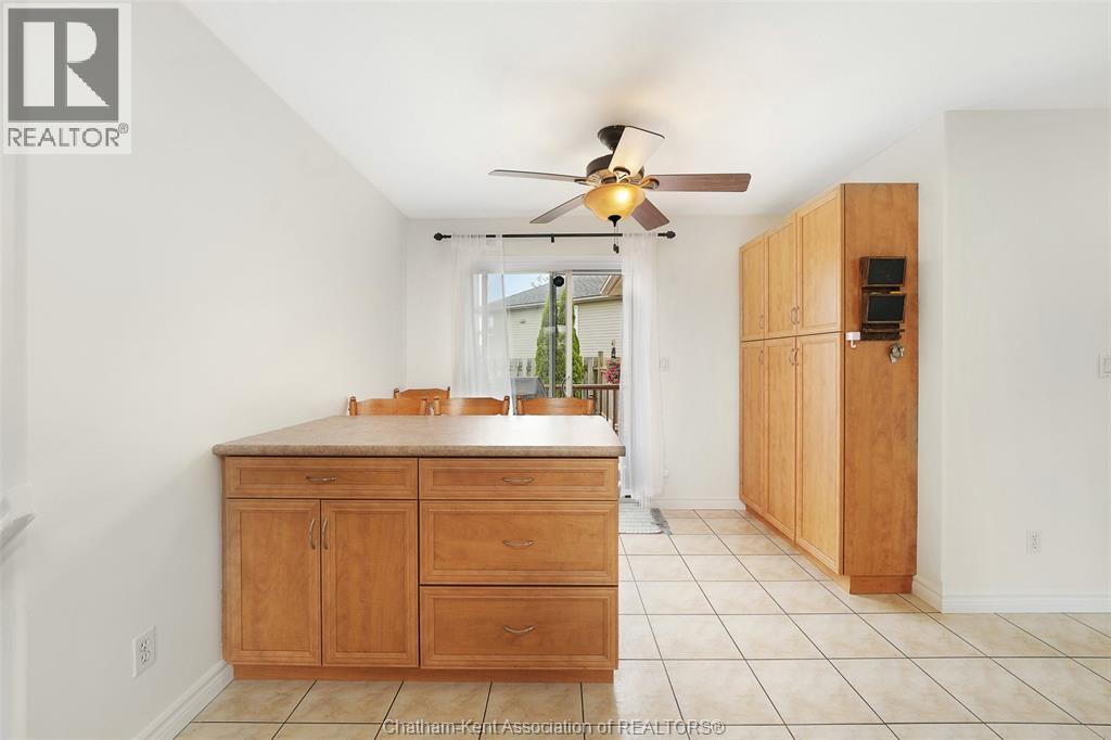 67 Azar AVENUE - 24