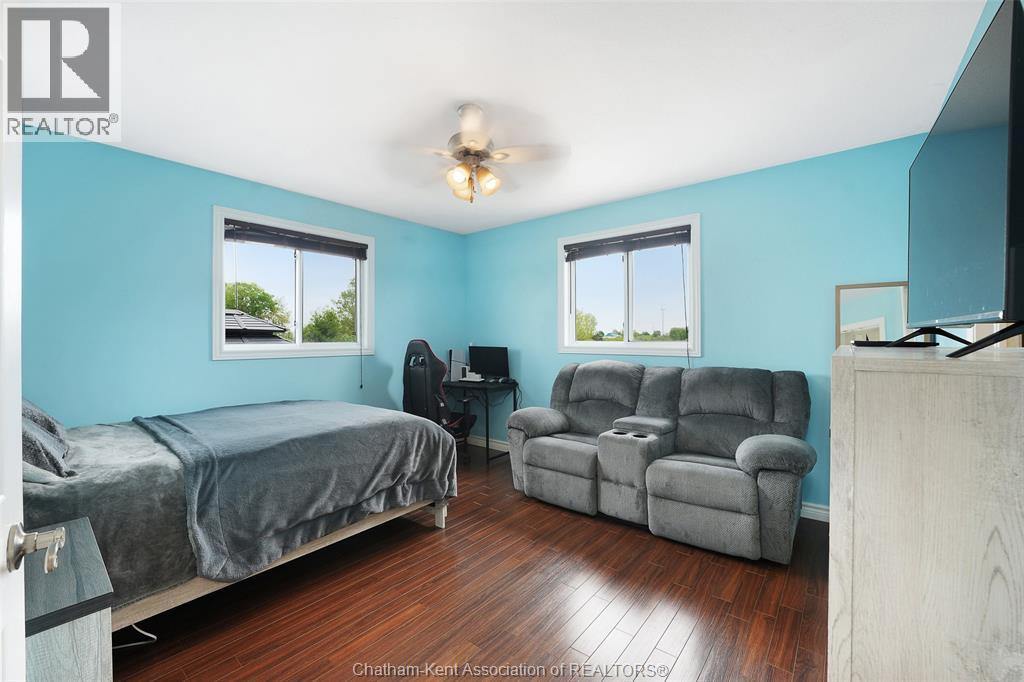 67 Azar AVENUE - 29