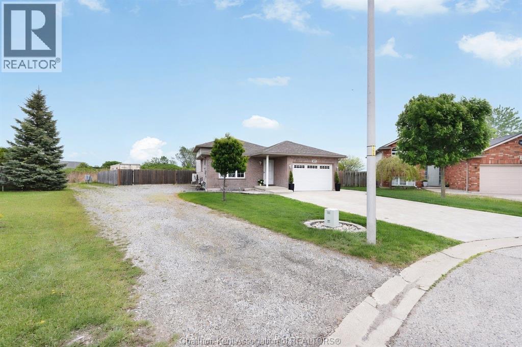 67 Azar AVENUE - 7