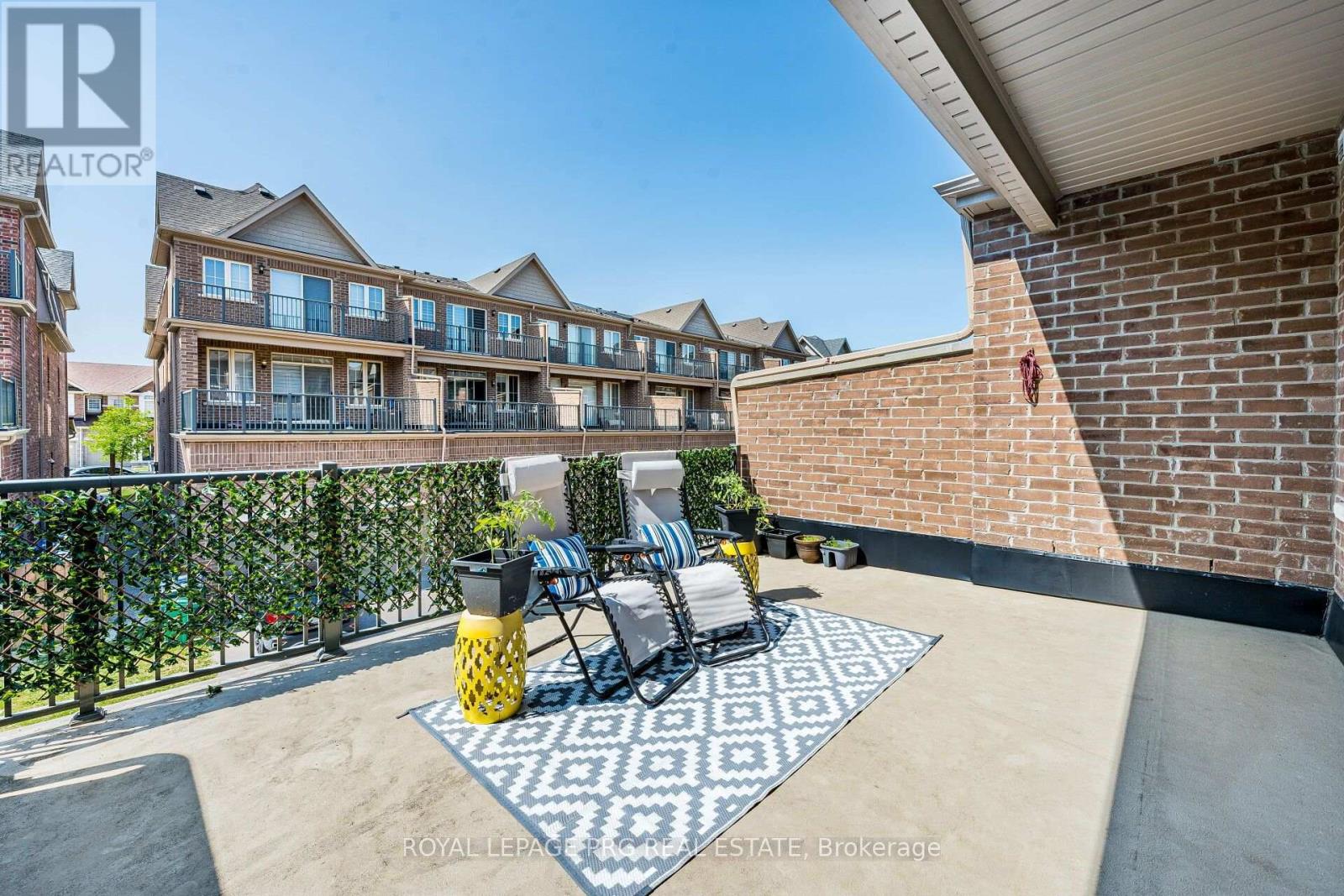 30 REMEMBRANCE ROAD - 48