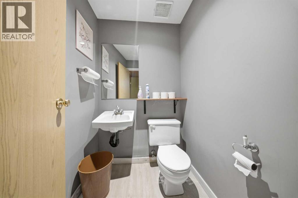 122 2 Avenue - Photo 29
