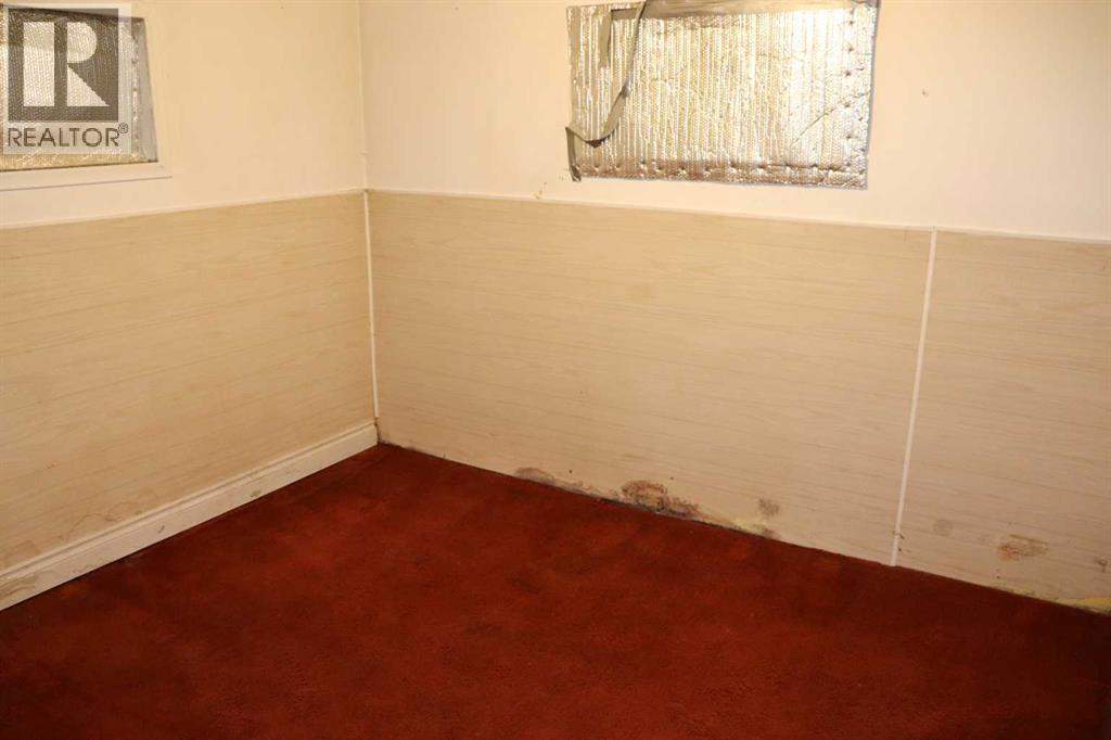 4618 6 Avenue - Photo 23