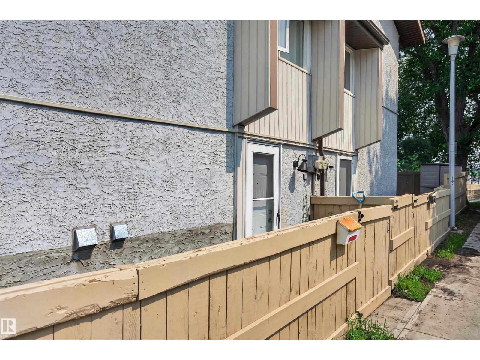 #12 14120 80 ST NW, Kildare, Edmonton photo 2