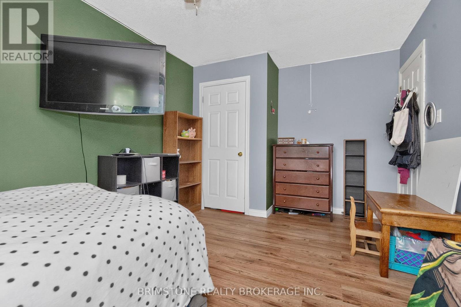 2693 25TH SIDE ROAD - 17