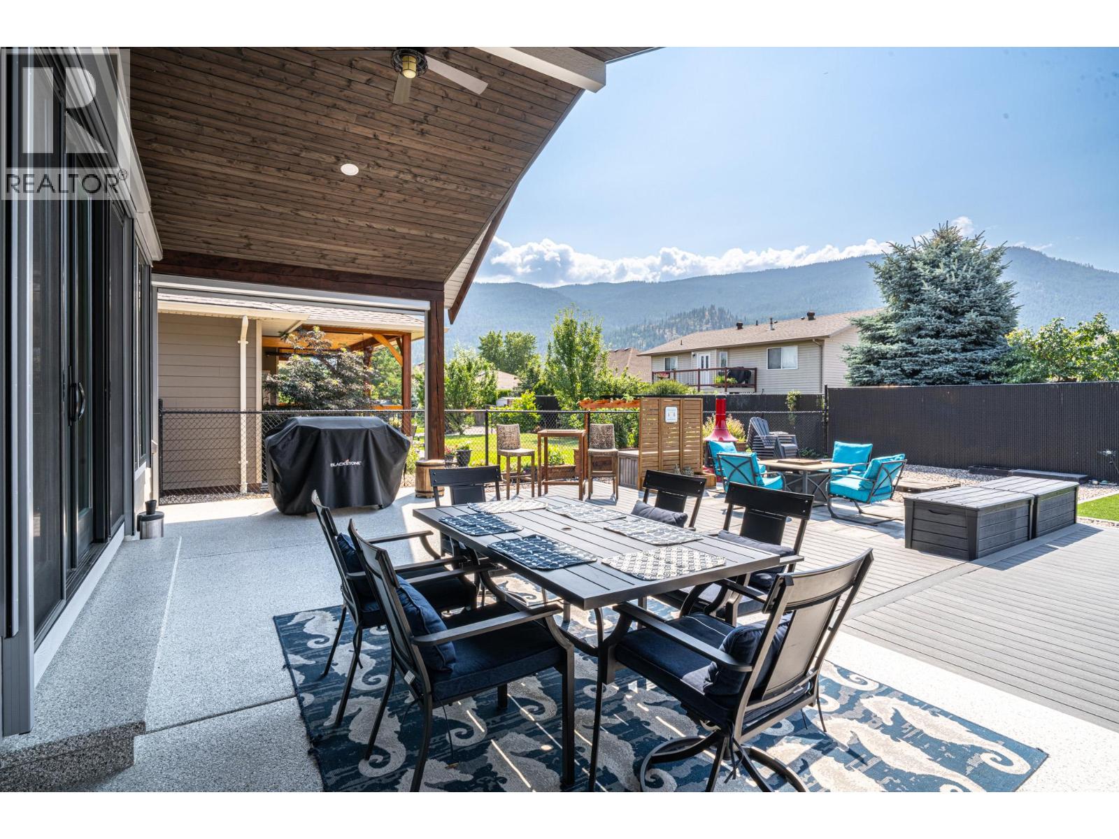#5 2444 York Avenue - 60