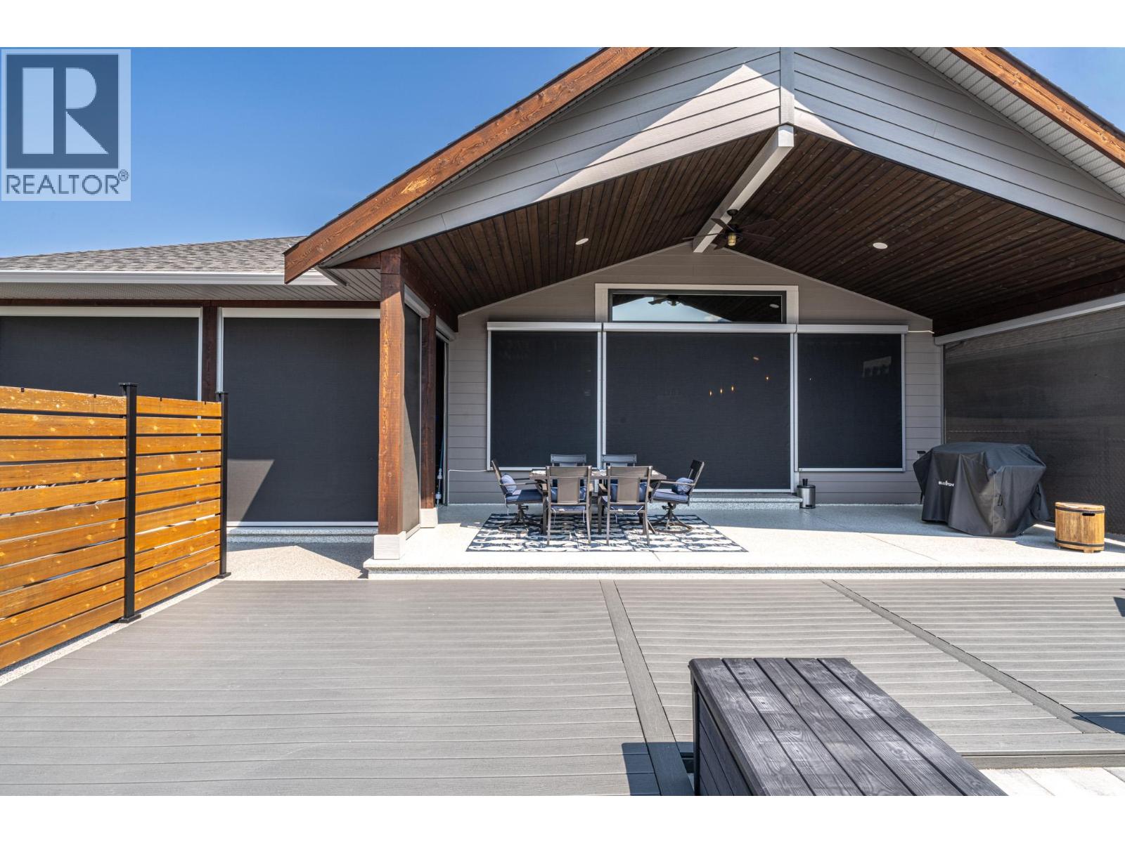 #5 2444 York Avenue - 63