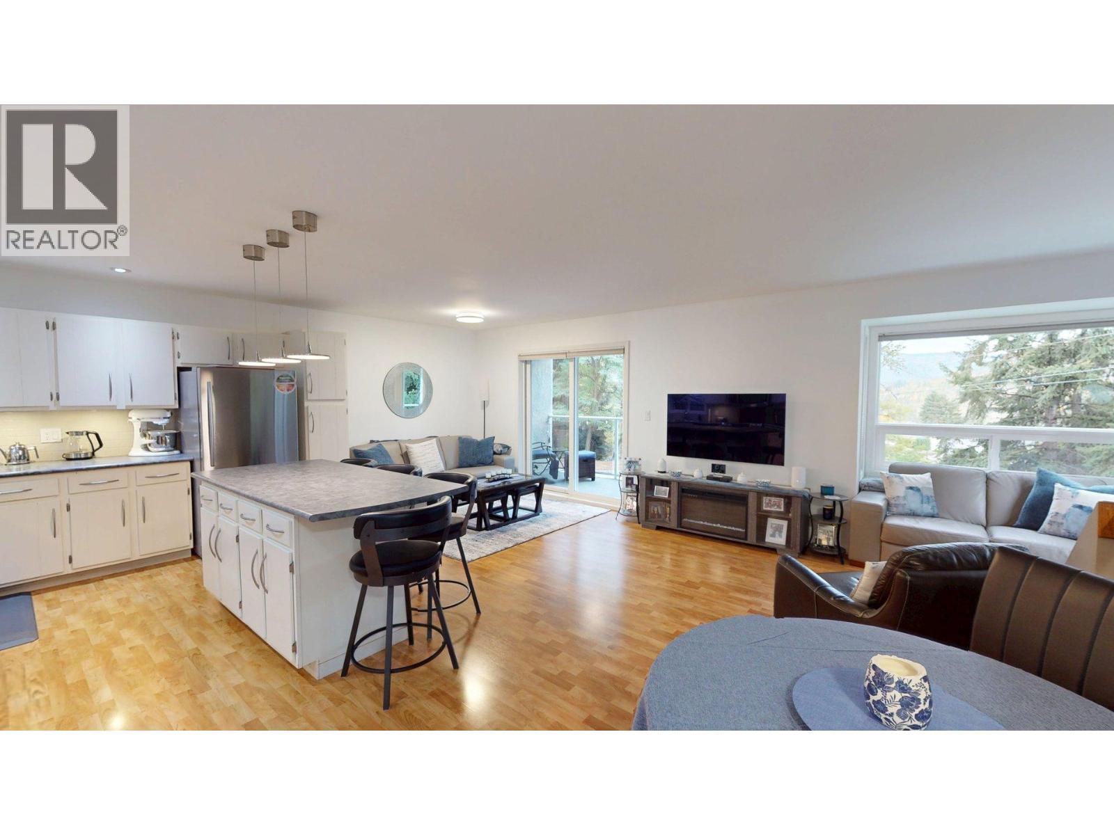 1615 Balsam Street - 12
