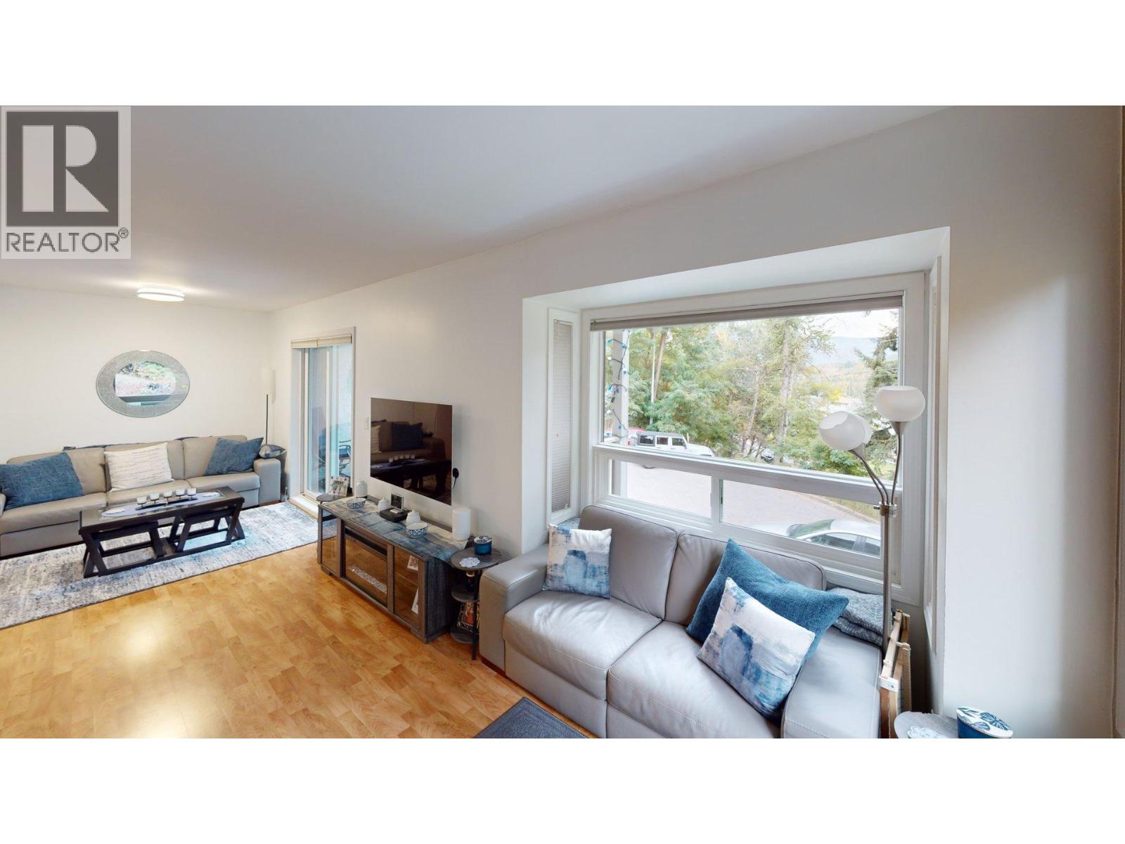 1615 Balsam Street - 21
