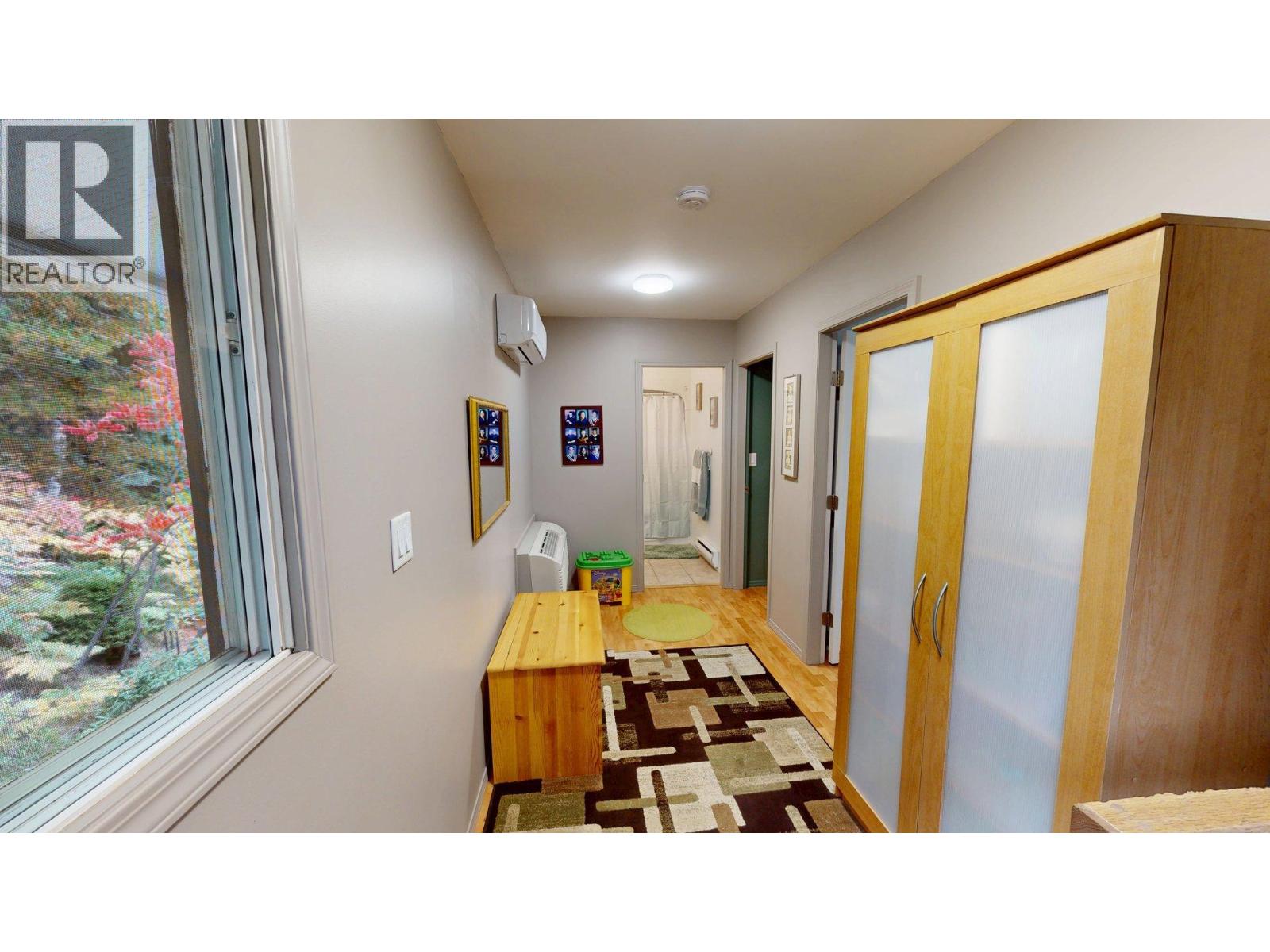 1615 Balsam Street - 23