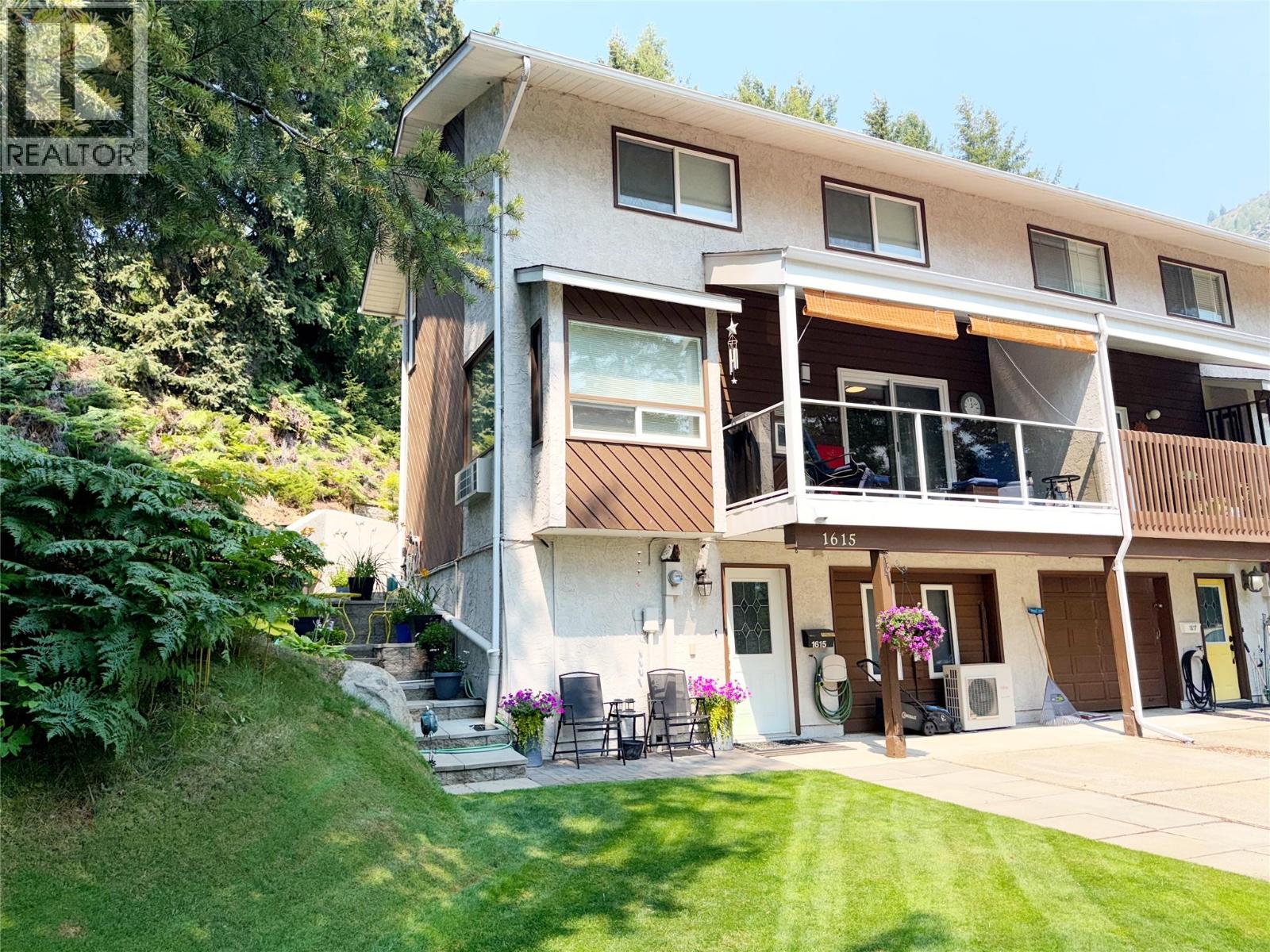1615 Balsam Street - 1