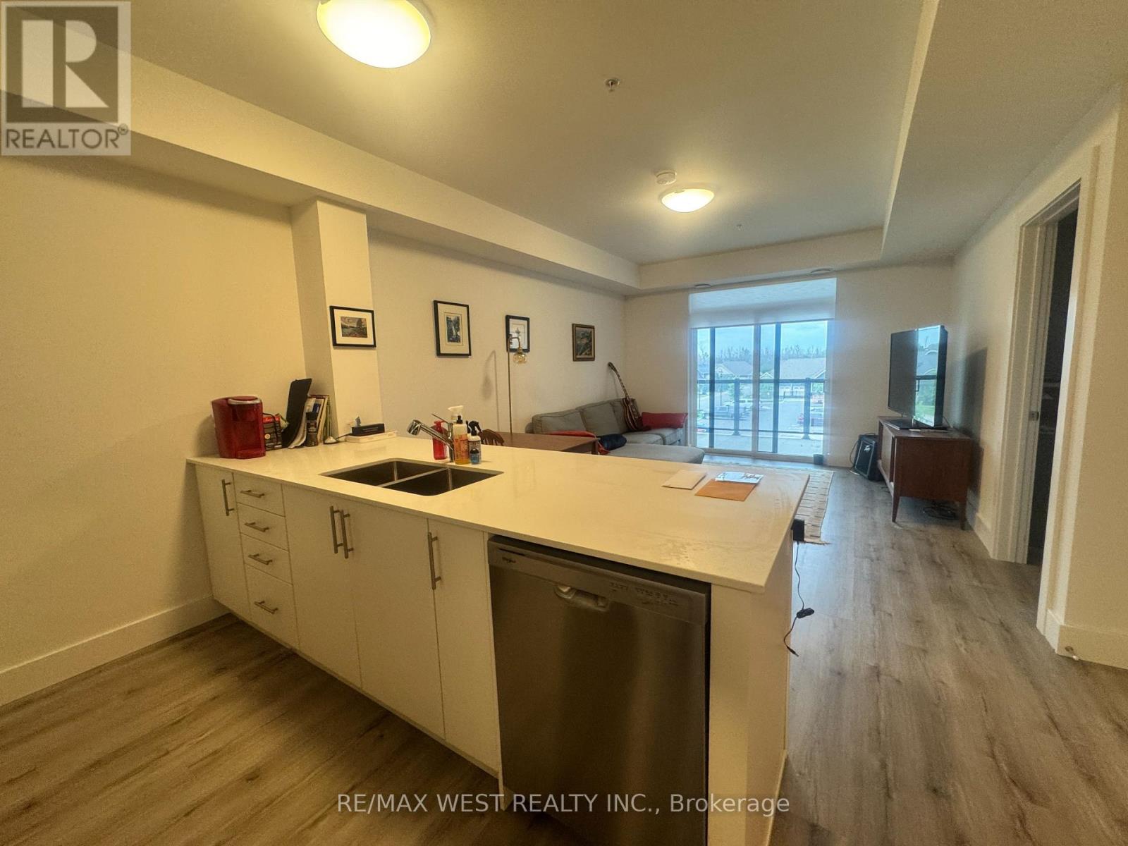 #325 4 KIMBERLY LANE - Image 9
