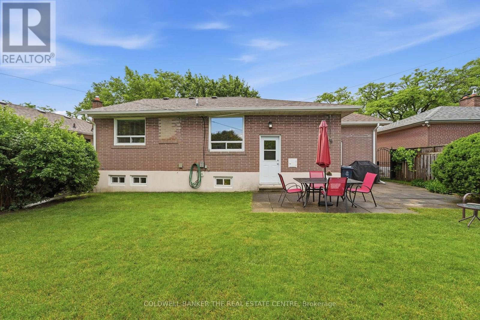 40 BENWAY DRIVE - 3