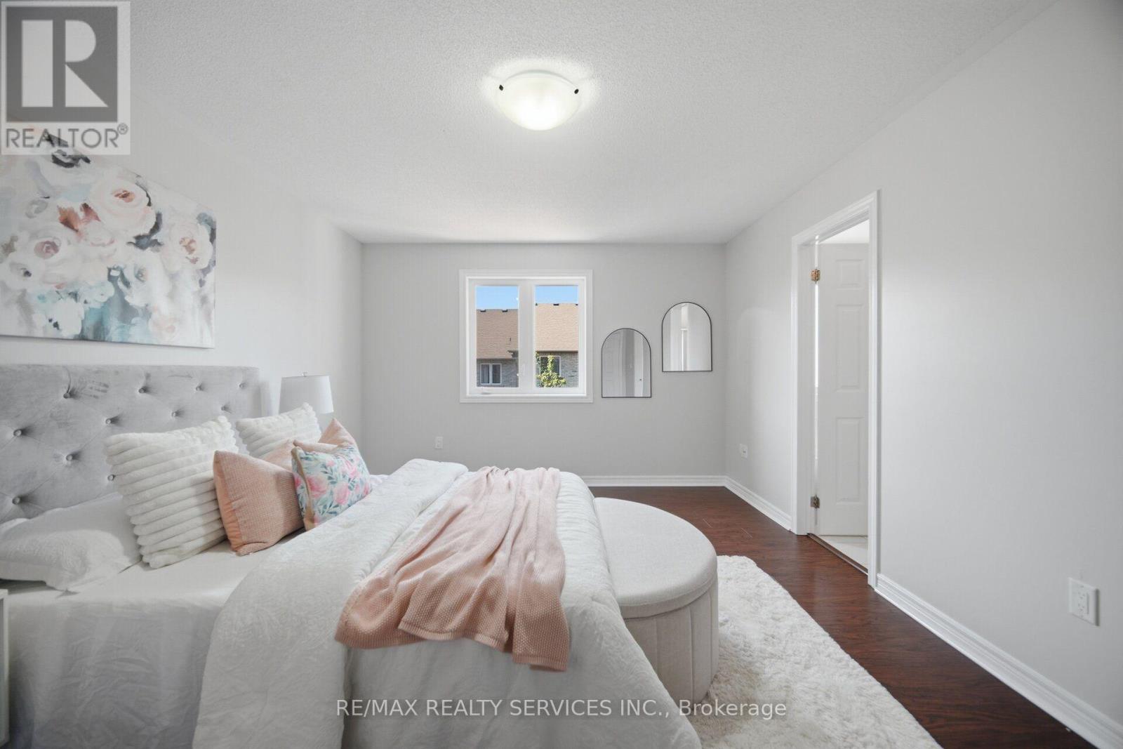 54 LOSINO STREET - 27