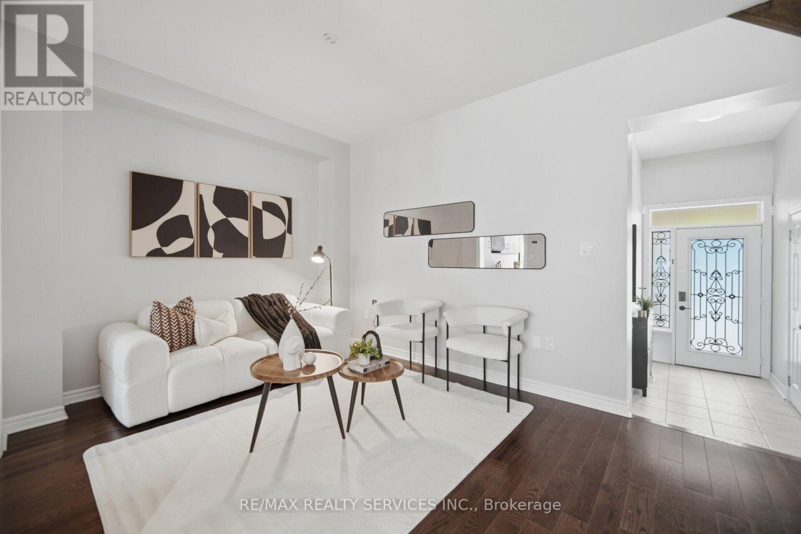 54 LOSINO STREET - 4