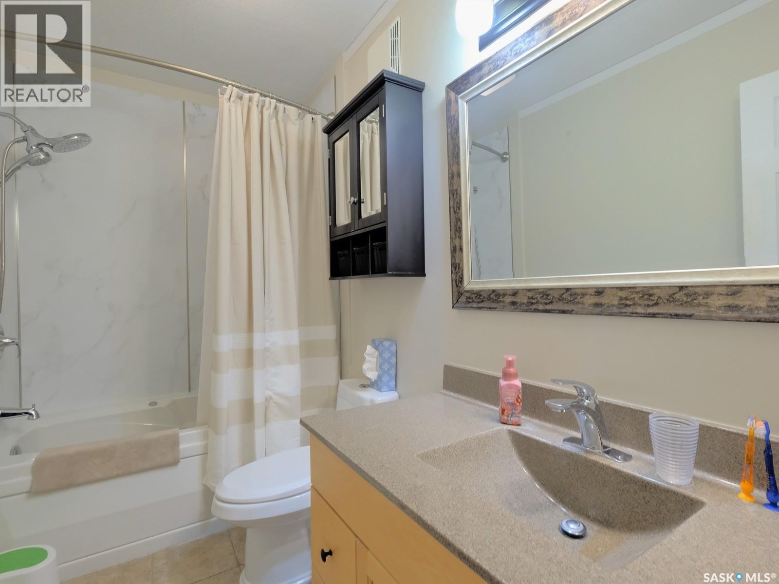 1002 King STREET - 26